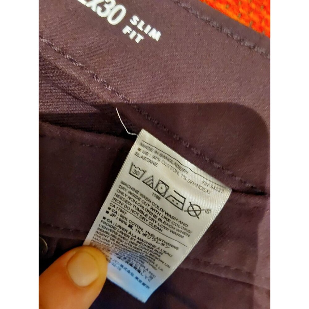 NEW Banana Republic Men's Slim, Stretch Eggplant Purple Travel Jean. 32W x 30L - Picture 7 of 9